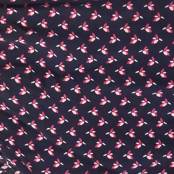 Fun 2 Fun blouse - Picture 2 of 2